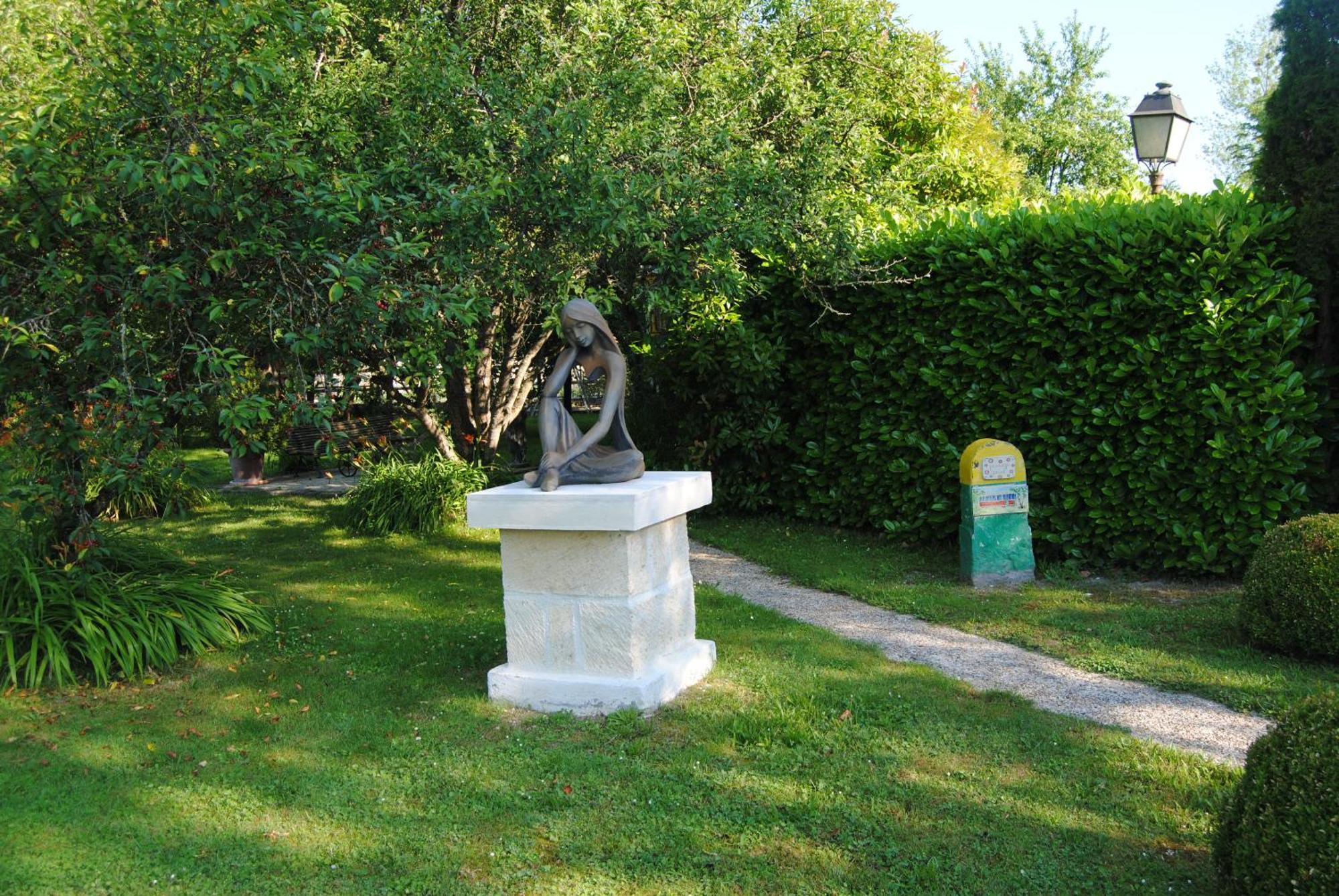 Les Insolites Du Grand Logis Marchais  Oda fotoğraf